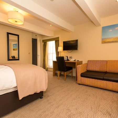 Lord Nelson Hotell Pembroke Eksteriør bilde